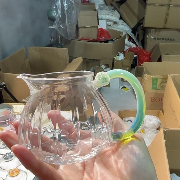 莲君绿凤玉。