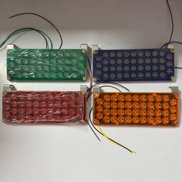 货车拖车超亮爆闪工程黄色防追尾红蓝光LED警示频闪灯