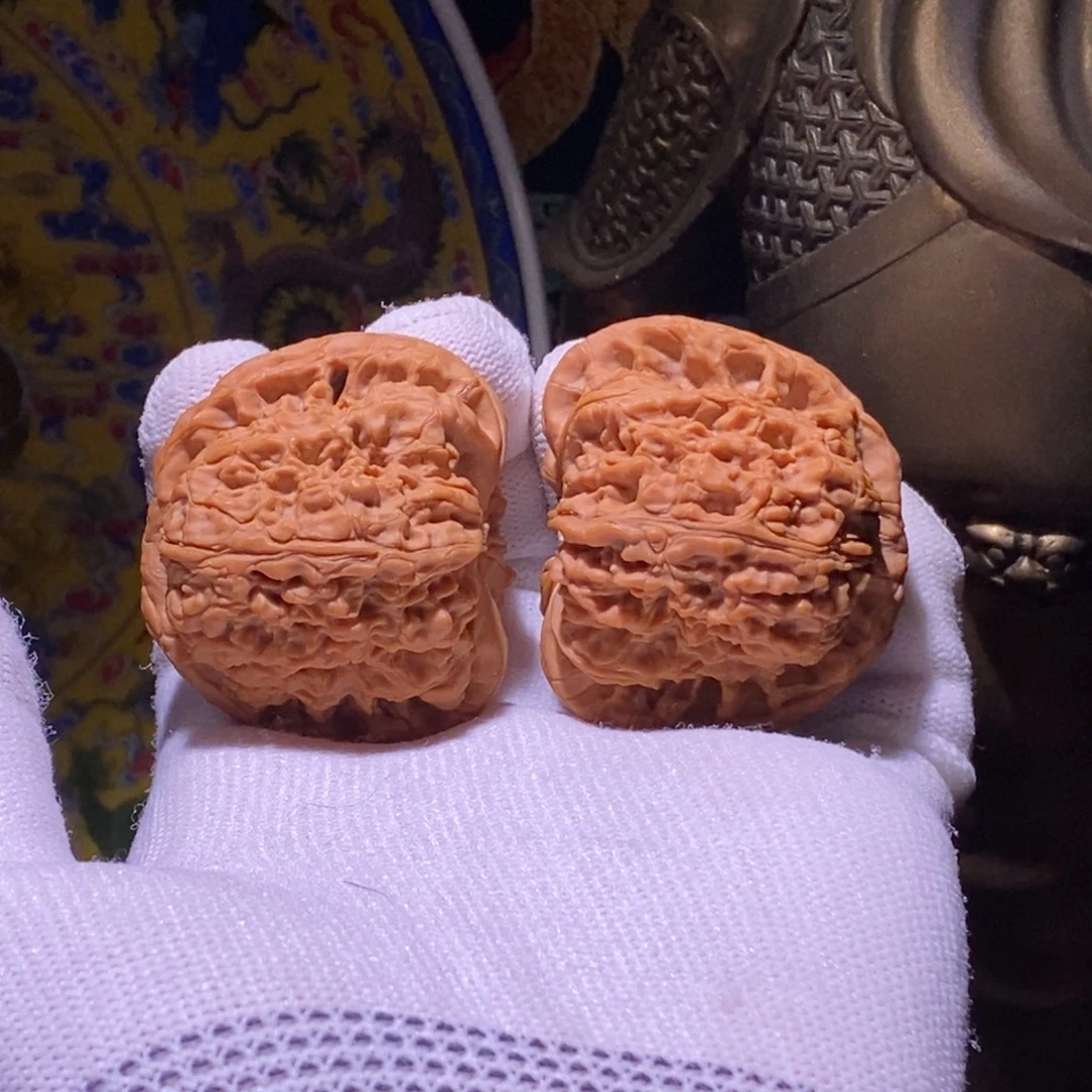 把件文玩核桃全品46赵喜满南疆石 46 44 40