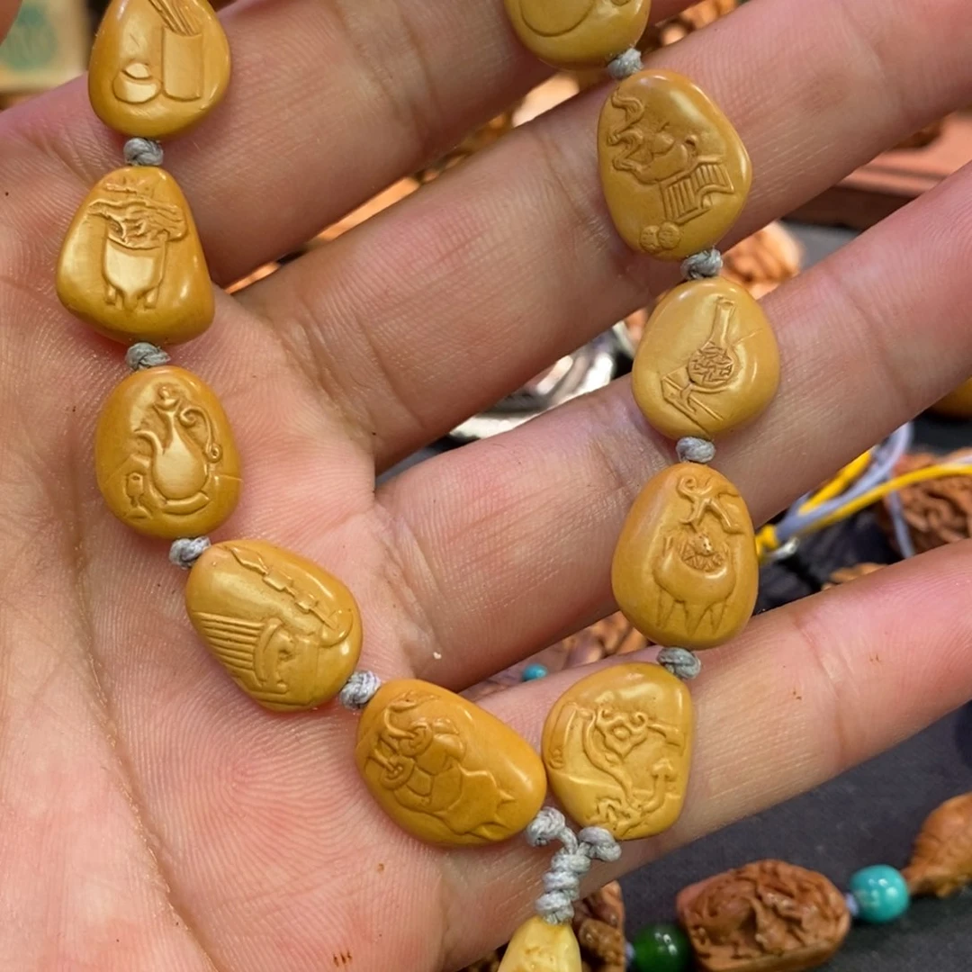 松子雕刻清供图潍坊核雕