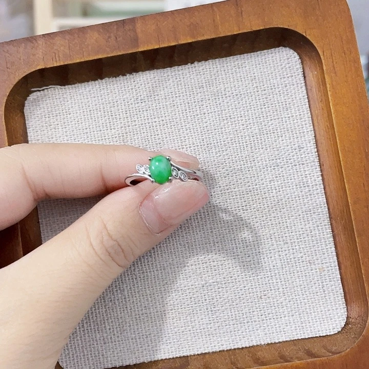 翡翠未镶嵌颈饰天然翡翠Ａ货