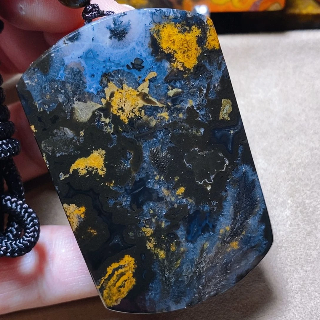 未镶嵌颈饰玛瑙/玉髓放**刀