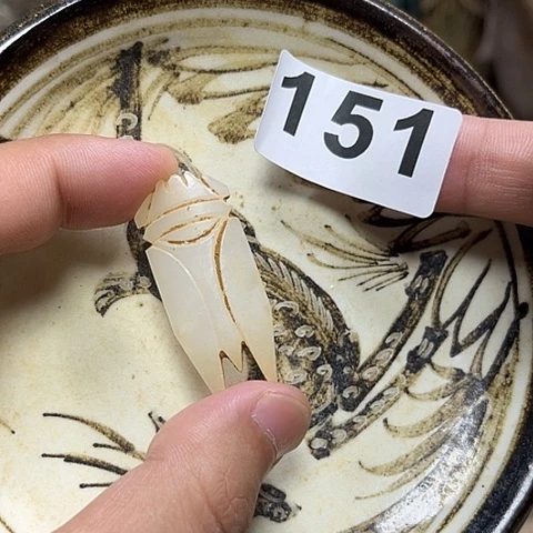 瓷片瓷器制作过程是根据不同种类及形状进行设计