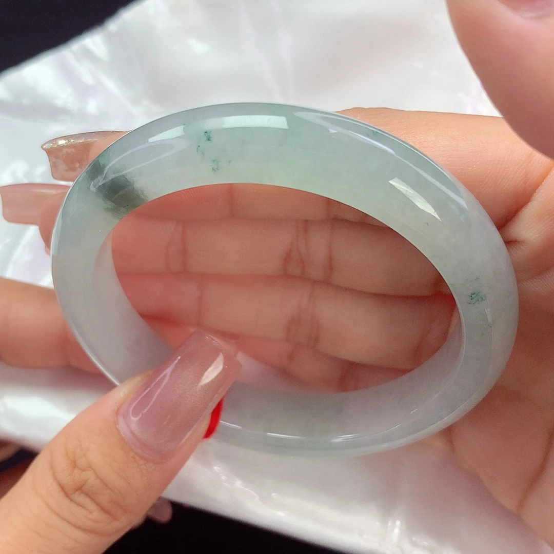 【闪购商品】翡翠手镯未镶嵌a 132388
