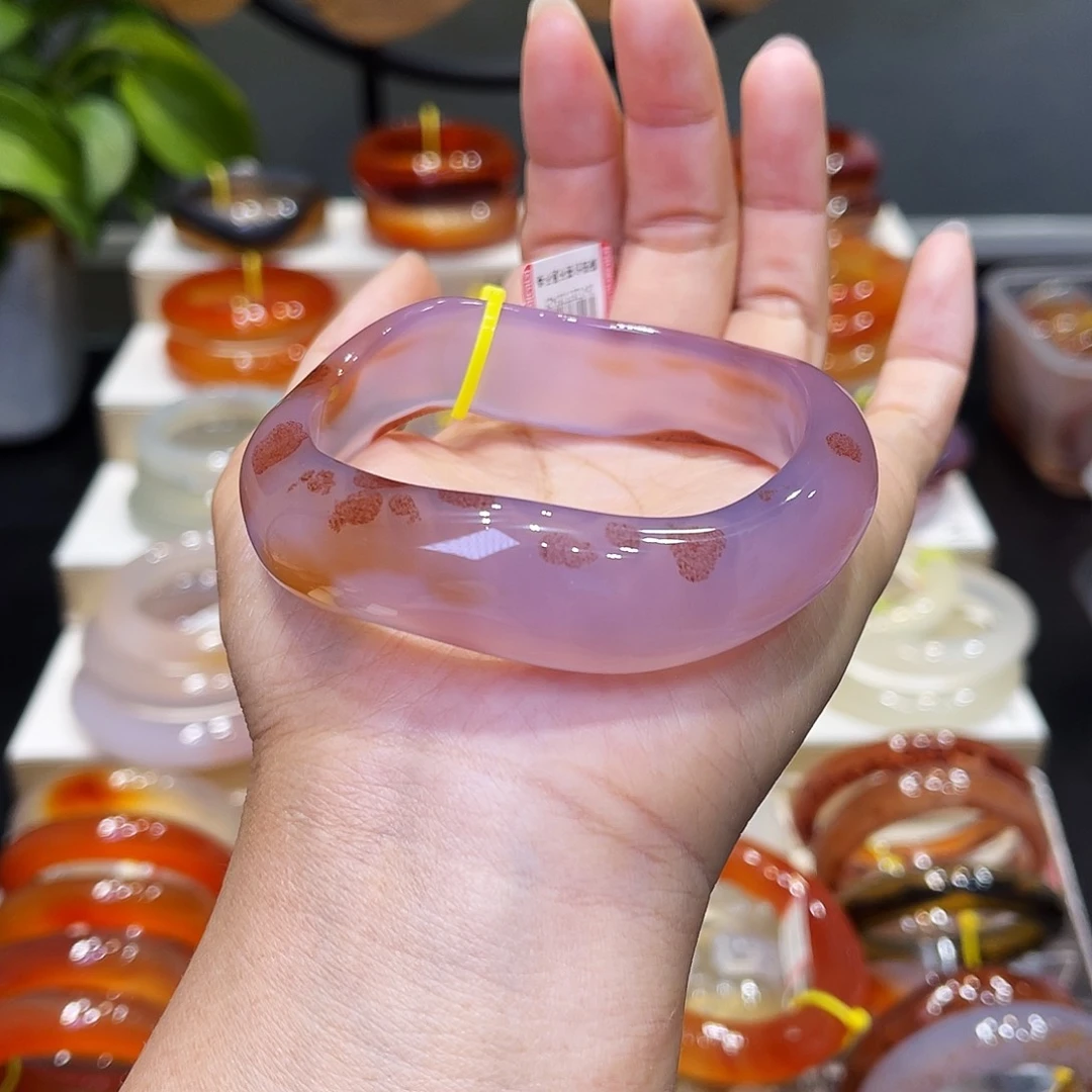 关***-玛瑙/玉髓未镶嵌手镯