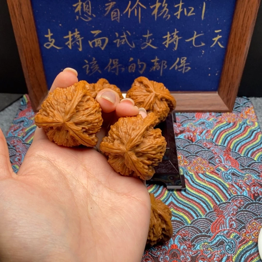 【闪购商品】刘*白狮