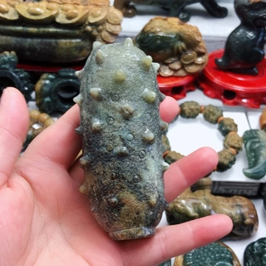 岫岩河磨玉（透闪石质玉）把件未镶嵌