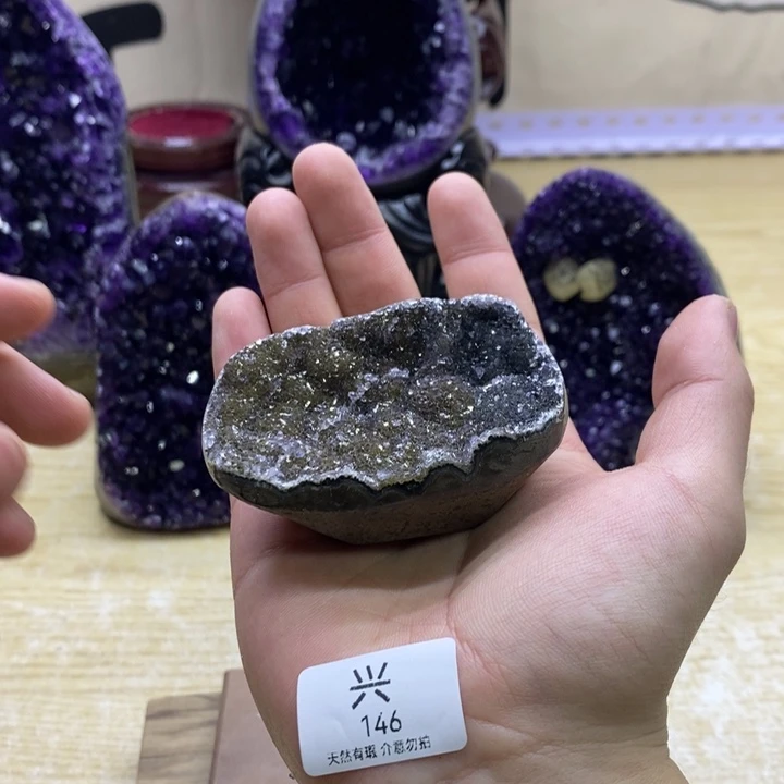 大型摆件（非配饰）未镶嵌紫晶