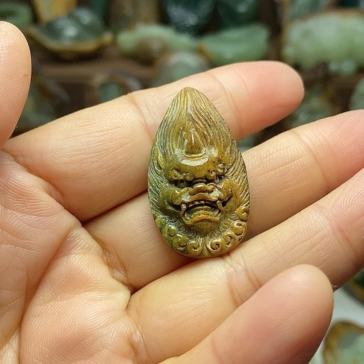 岫岩河磨玉（透闪石质玉）未镶嵌颈饰