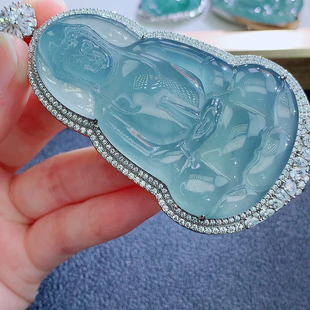 翡翠银S925镶嵌颈饰翡翠