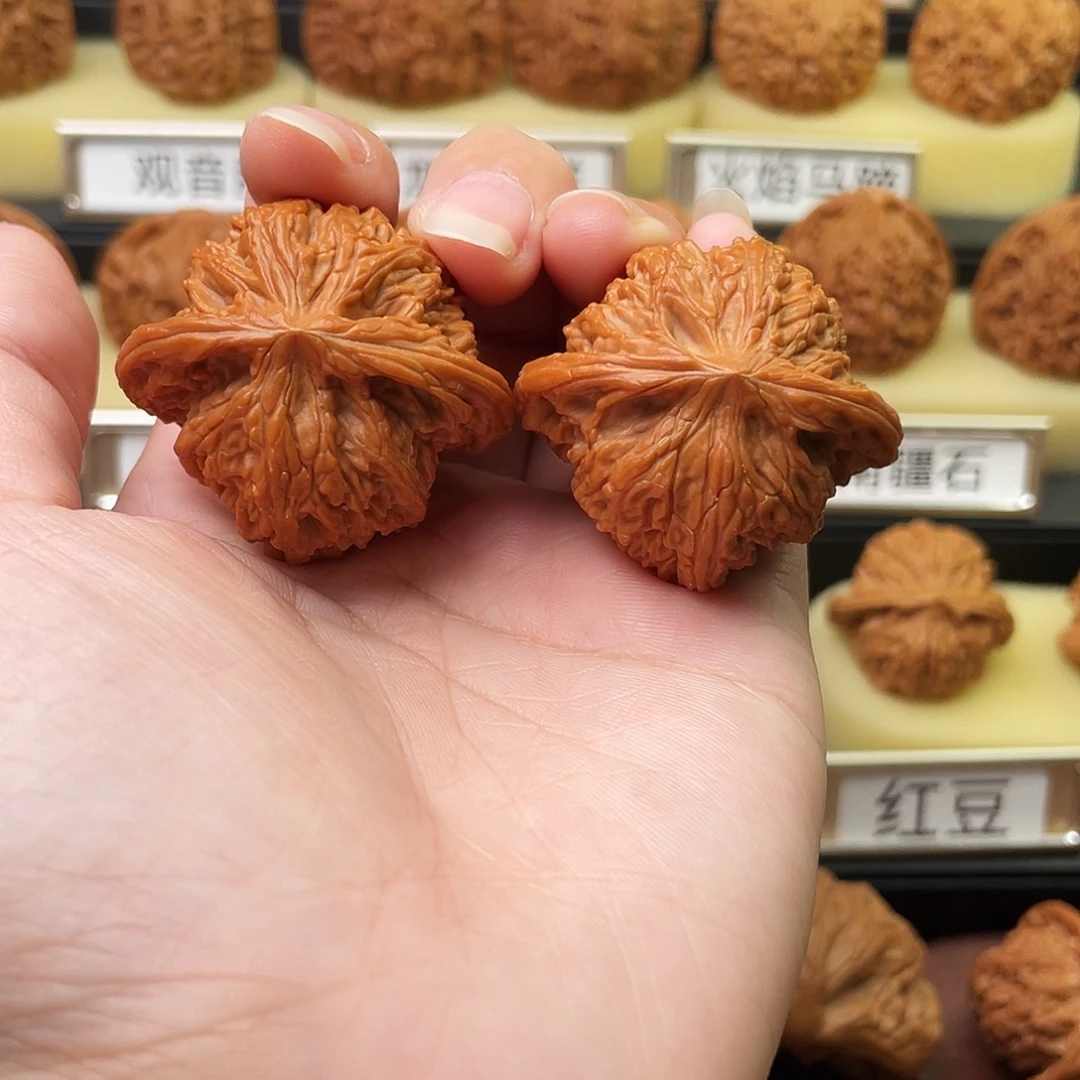 文玩核桃吊坠磨盘39尺736