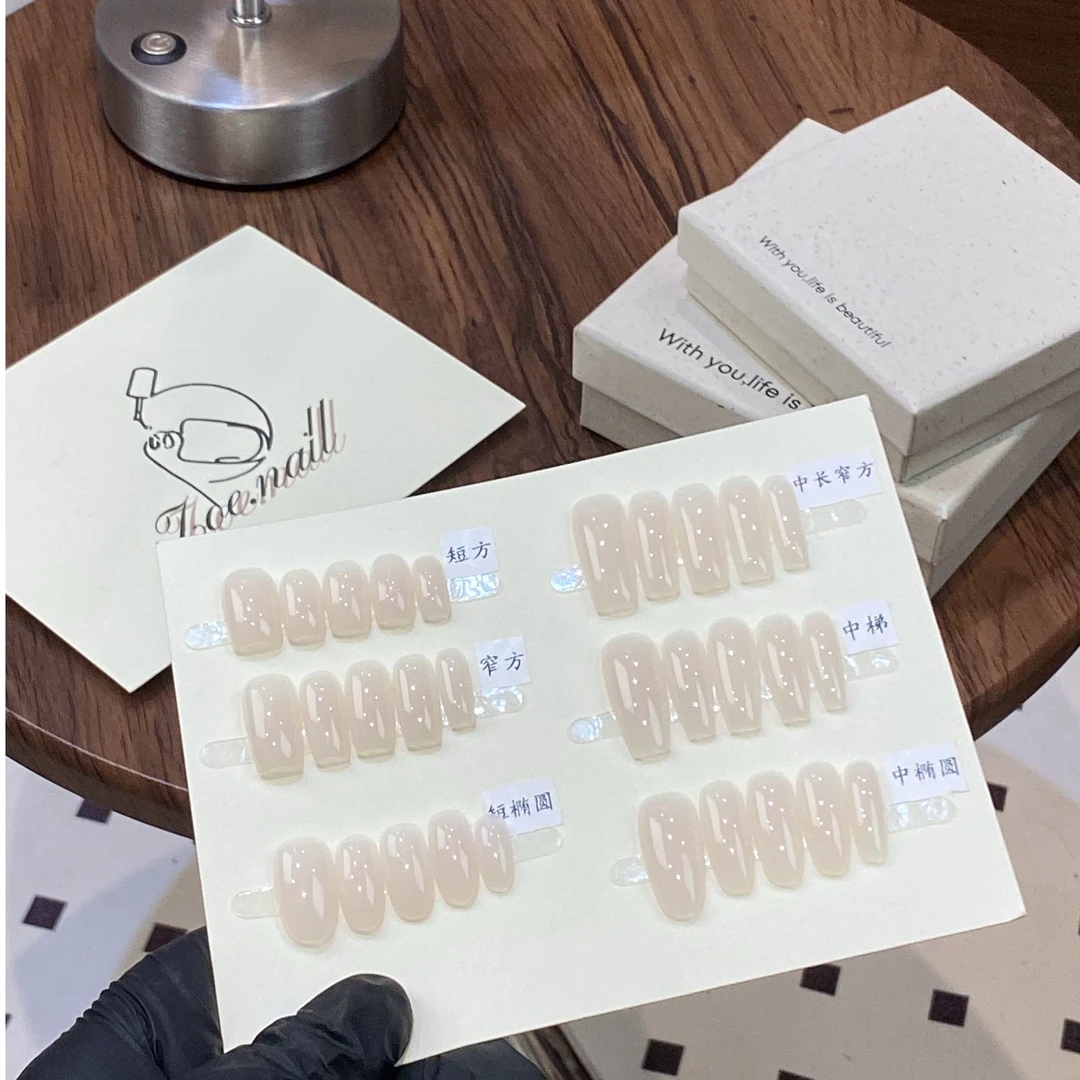 【龙眼】佐伊家—透白色纯手工建构，有厚度，四周颜色淡中间实，不透甲