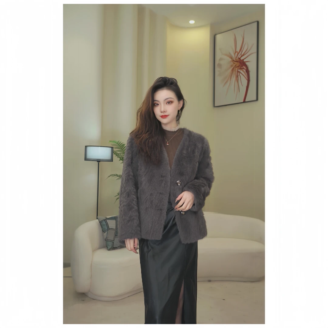 2024冬款8577气质时尚设计师加厚女式外套保暖显瘦宽松bo-