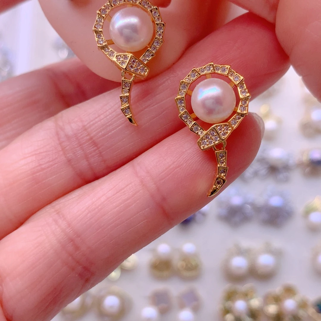 淡水珍珠耳饰合金