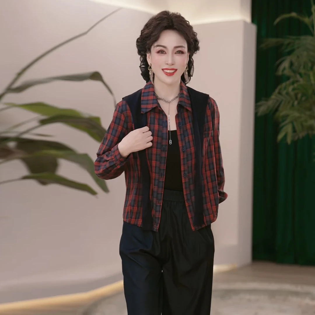 妈妈装2025秋季新款长袖格子衬衫女中年女装洋气上衣休闲时尚小衫