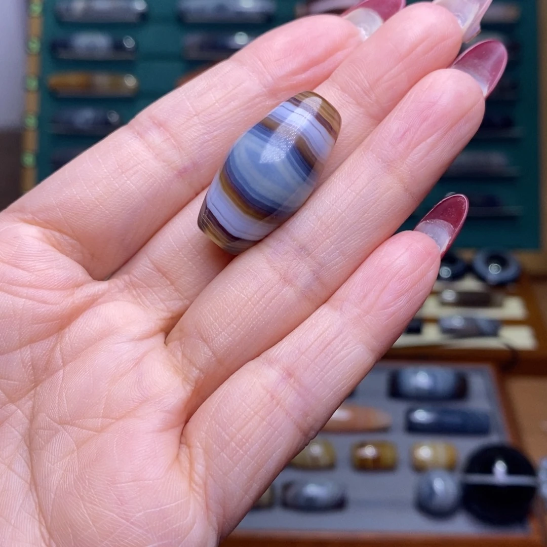 玛瑙/玉髓未镶嵌珠宝半成品