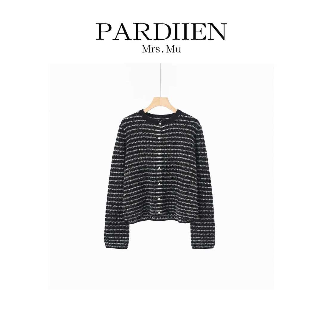 【北总严选】帕迪恩时尚小香条纹圆领纽扣开衫25PD-251491