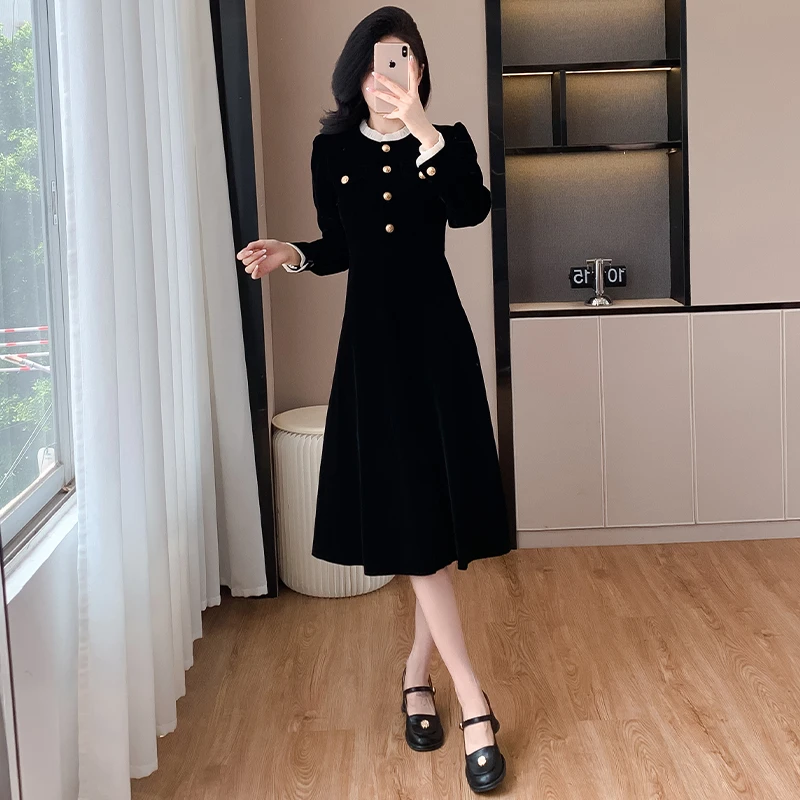 赫本风丝绒连衣裙高端精致法式富家千金收腰显瘦礼服小黑裙百搭