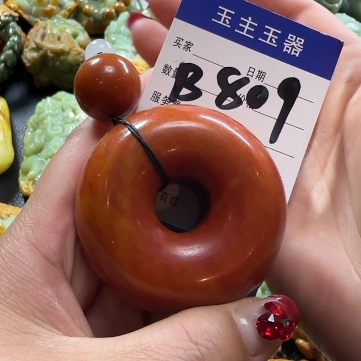 透闪石质玉手把未镶嵌