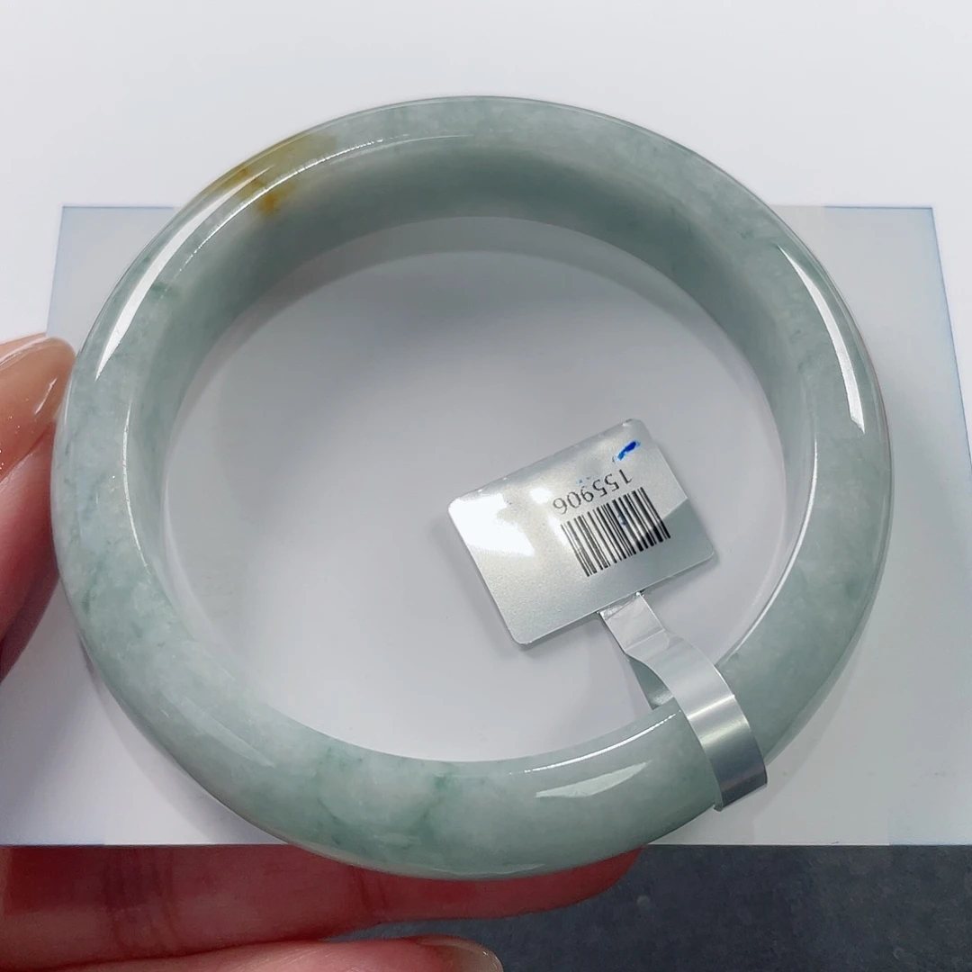 翡翠未镶嵌手镯手镯