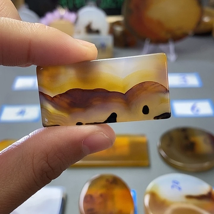 玛瑙/玉髓未镶嵌珠宝半成品