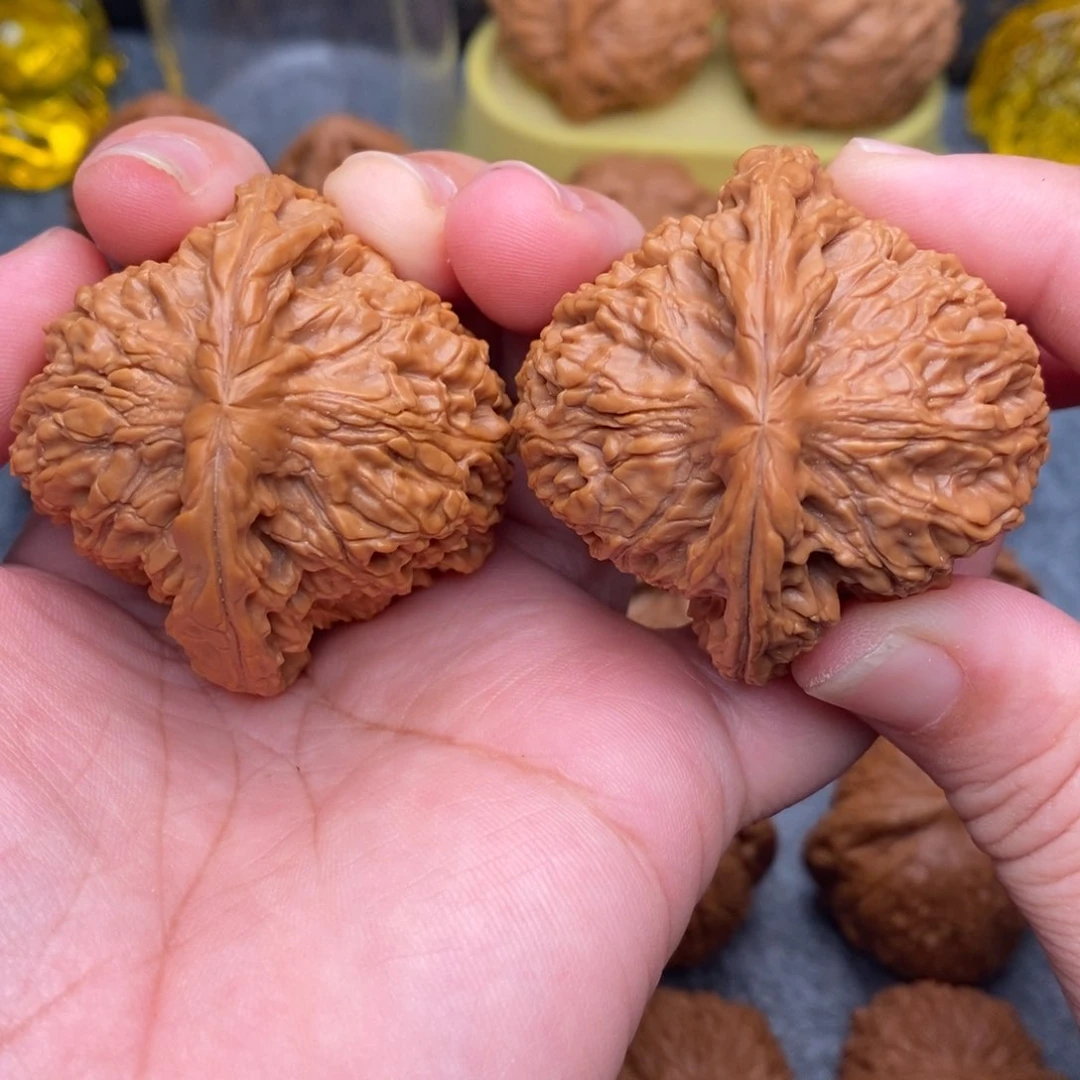 文玩核桃把件48精品毕业南疆