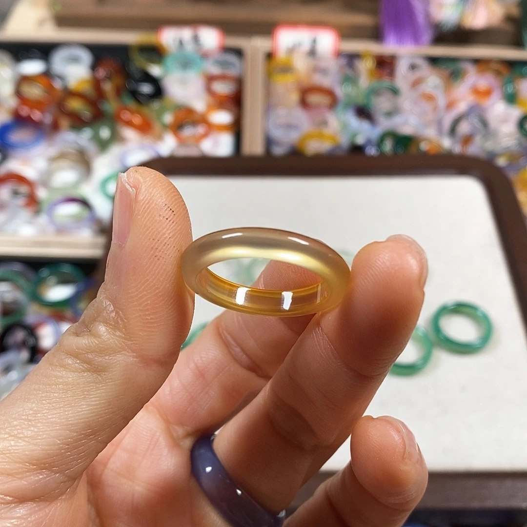 玛瑙/玉髓戒指未镶嵌千*万