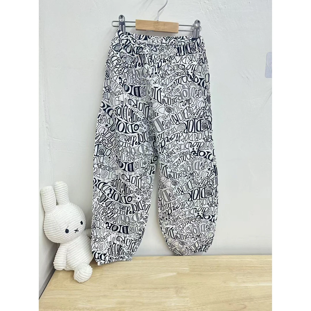 027122-2旺贝特白底字母防蚊裤