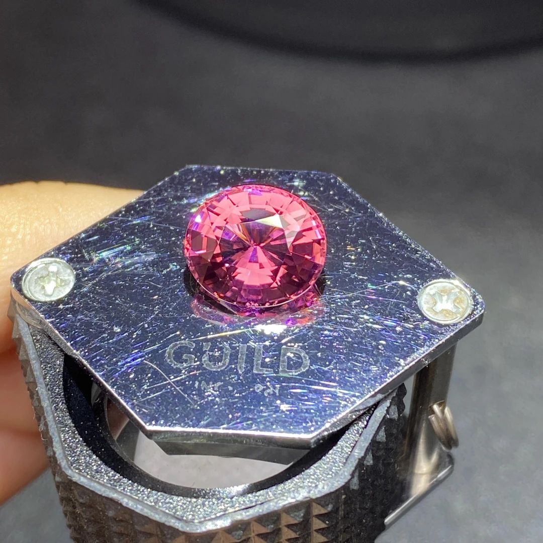 25M048 粉色碧玺 3.76克拉