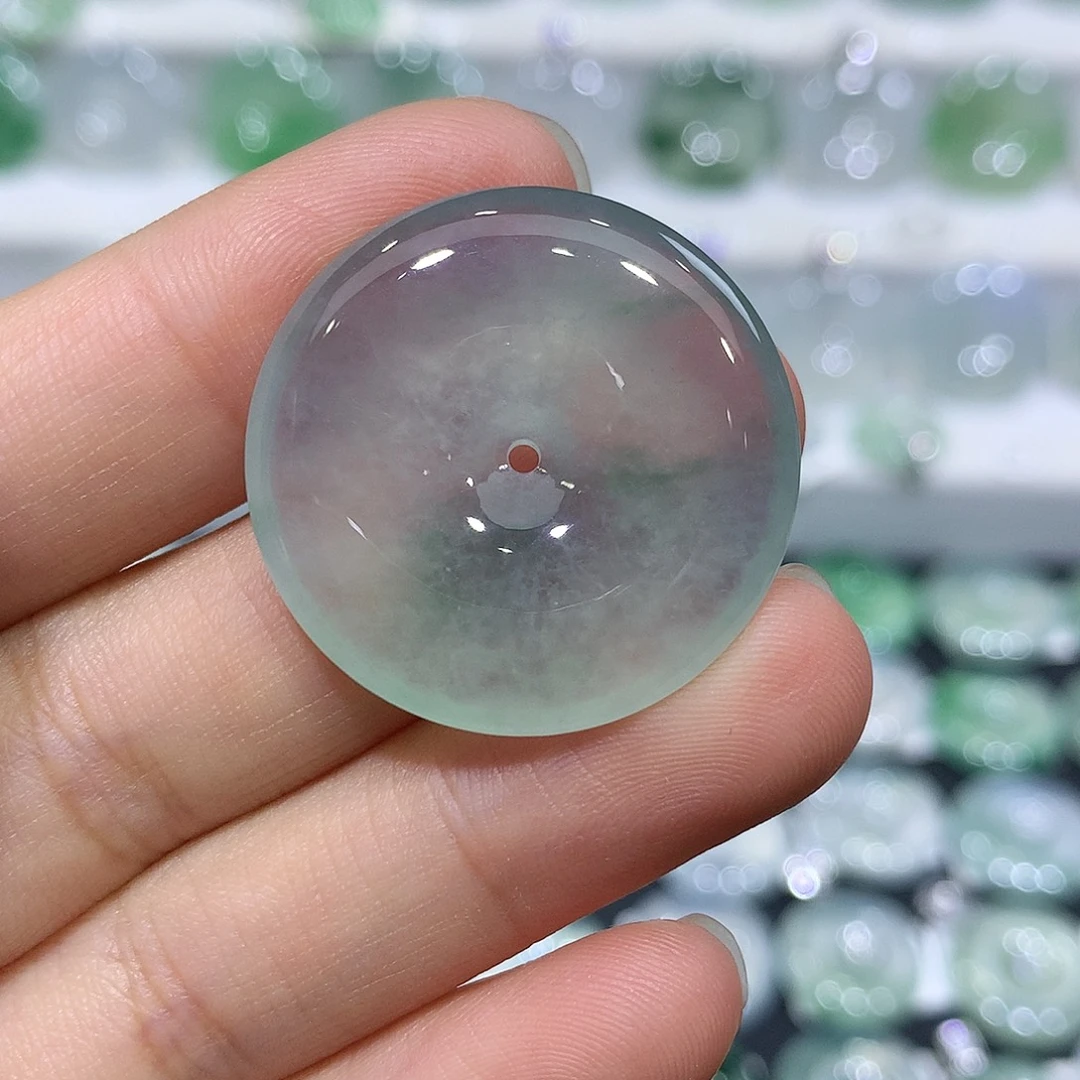 .***.吊坠(不含链)未镶嵌翡翠