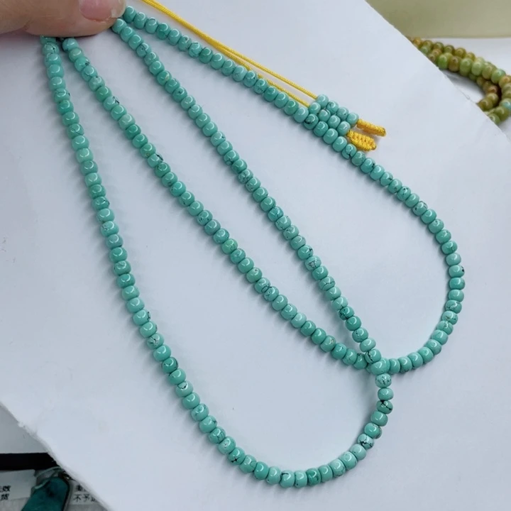 绿松石未镶嵌颈饰