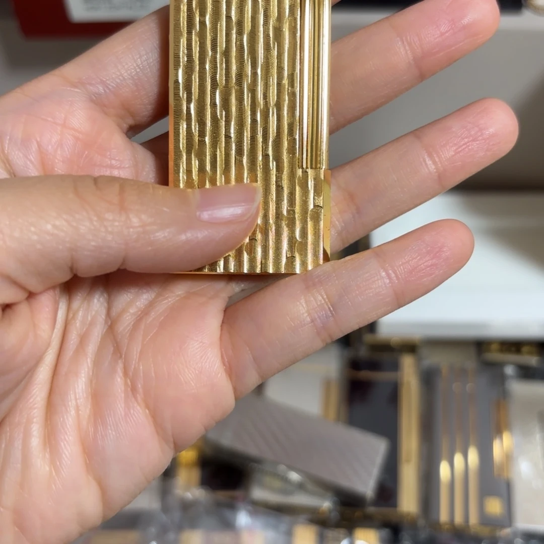 睡***音都登卡中古打火机