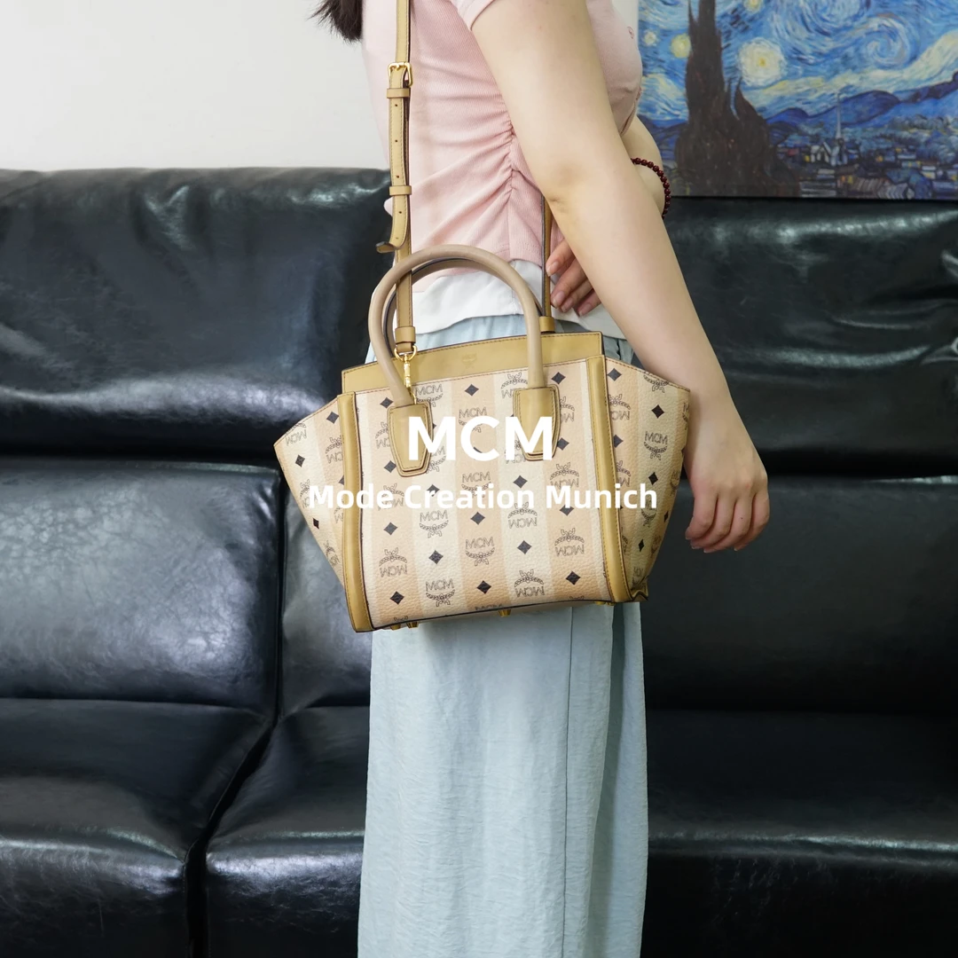 95新 MCM 米色条纹斜挎包/SD05524023/4023