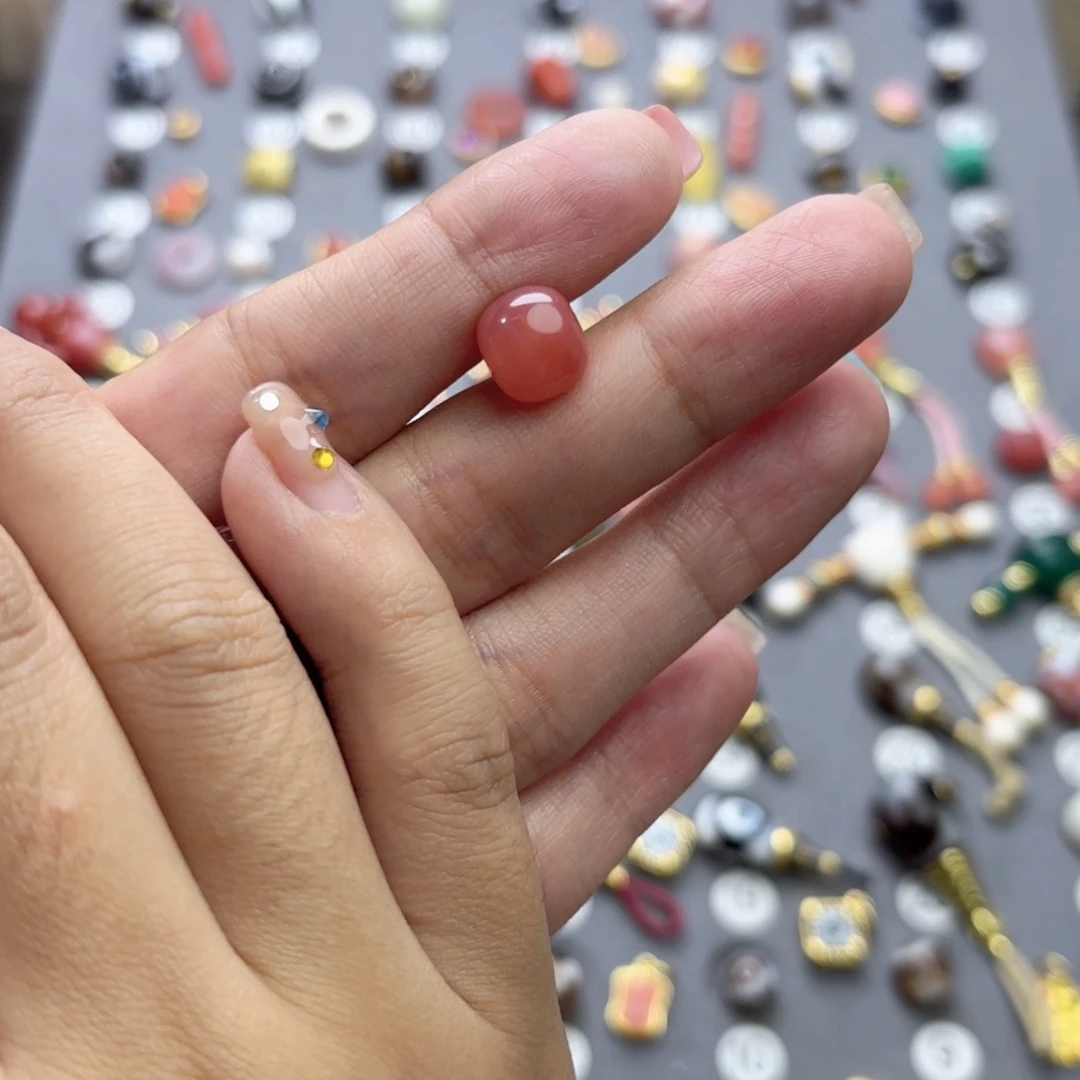 小***冻玛瑙/玉髓未镶嵌文玩配饰