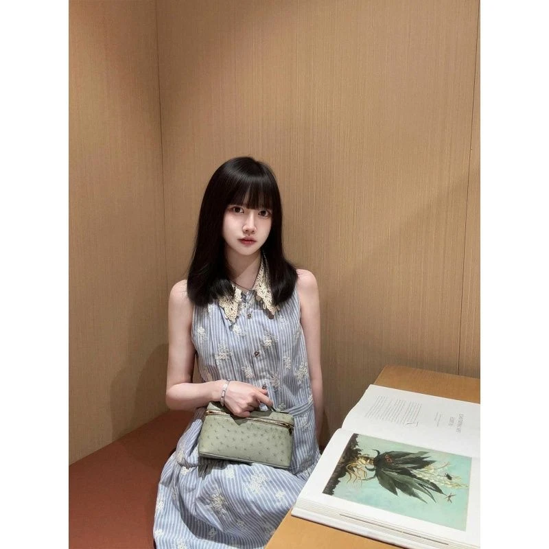 大码胖MM温柔甜美风蕾丝翻领无袖连衣裙潮女夏季新款慵懒宽松长裙