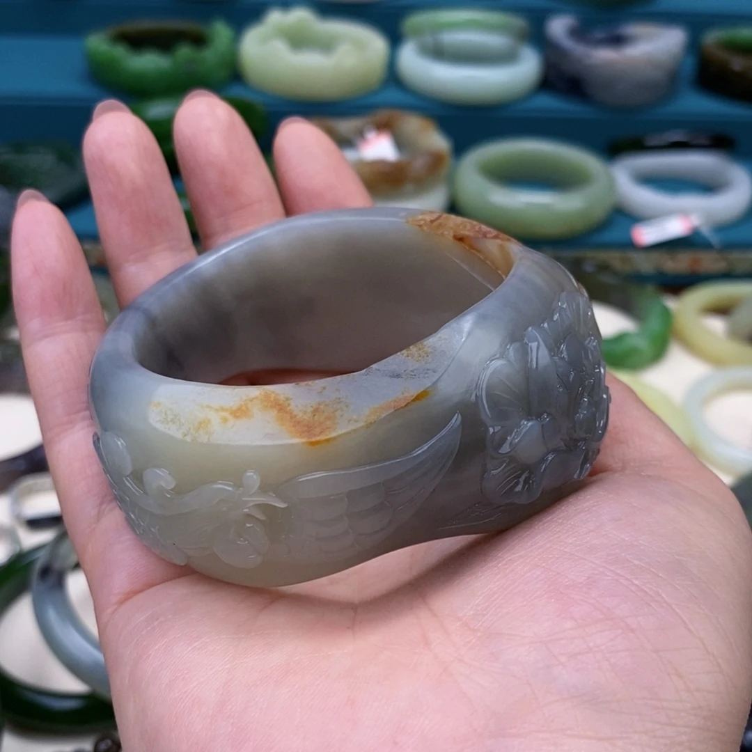 和田玉手镯未镶嵌南**集