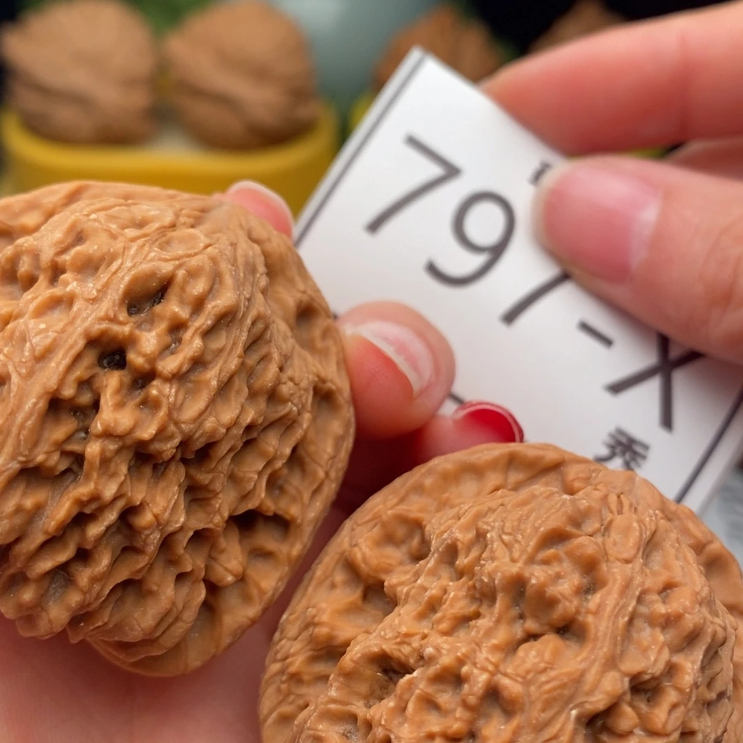 桃核把件南疆44，……