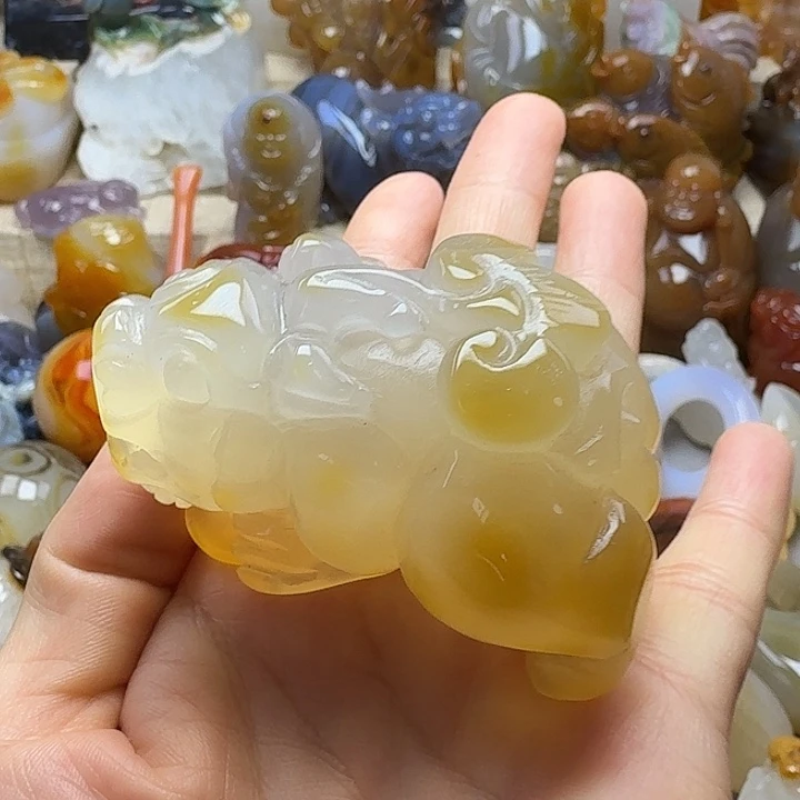 玛瑙/玉髓未镶嵌饰品