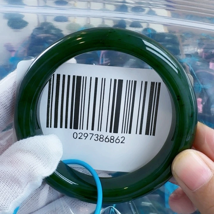 和田玉手镯未镶嵌微瑕5859