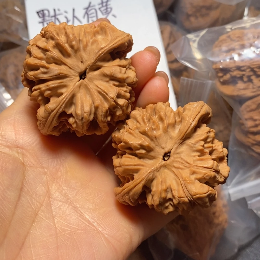 慢***味核桃文玩核桃官帽瑕疵福利对032