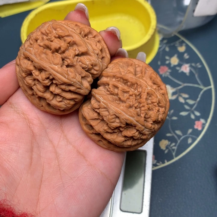 文玩核桃把件箜**”48-16131-8