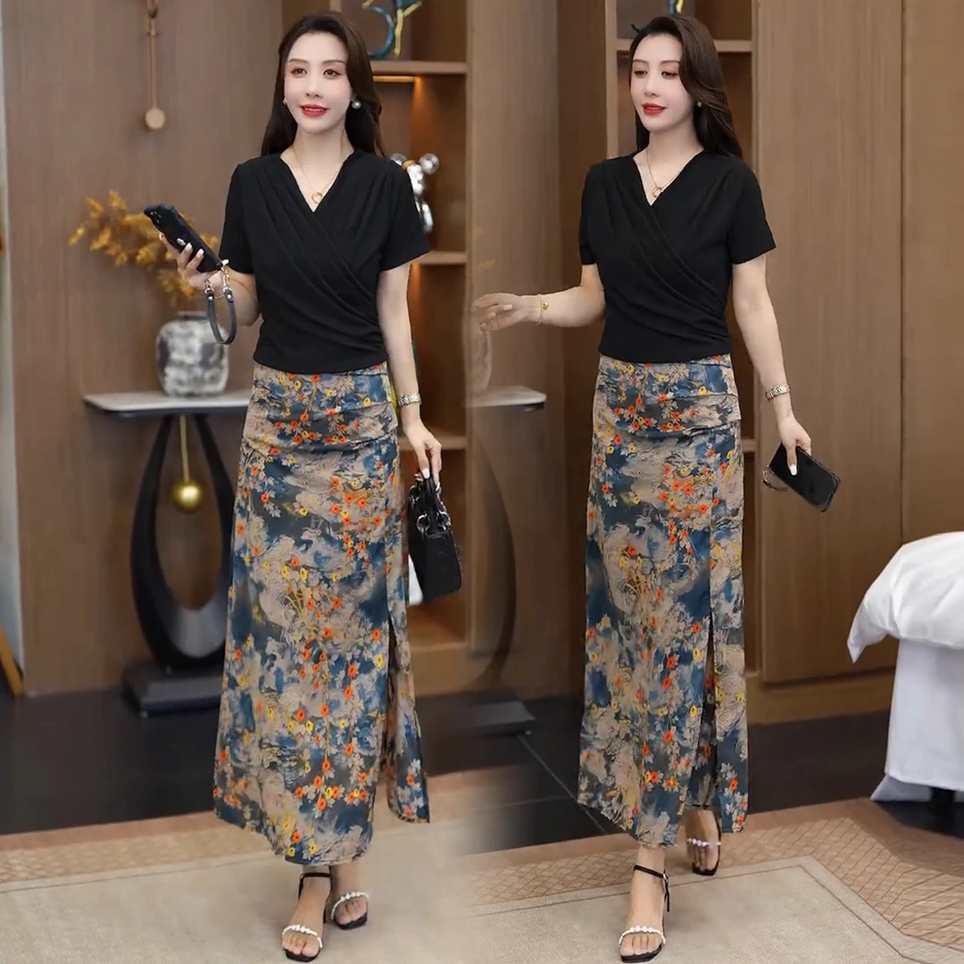 时尚连衣裙女夏季新款洋气显瘦V领短袖T恤印花开叉半身裙两件套潮