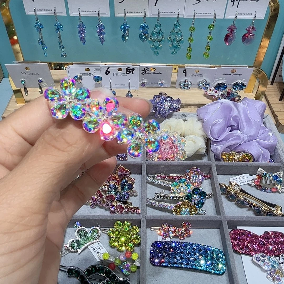 木质铁合金耳钉和小