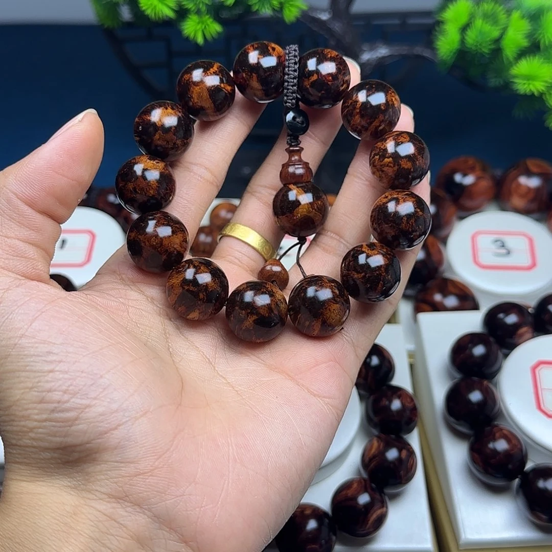 曾***者花梨木类黄花梨1.8