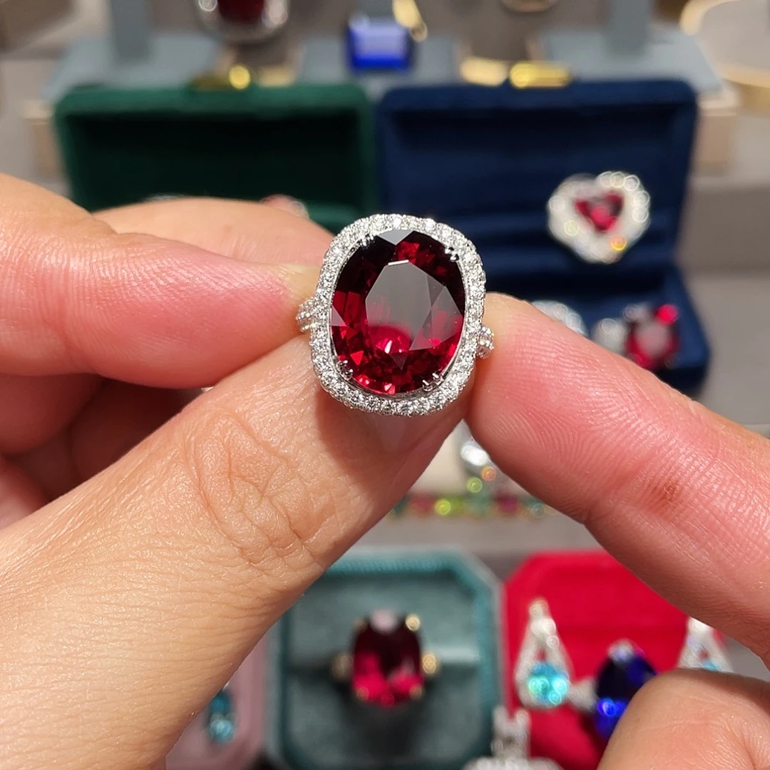 18K金镶嵌戒指碧玺9.05ct