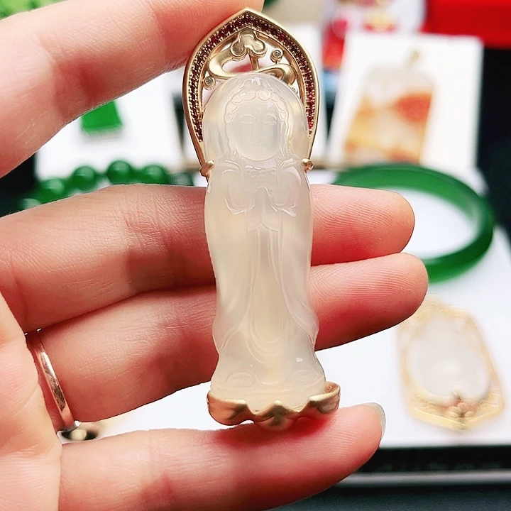 玛瑙/玉髓颈饰未镶嵌