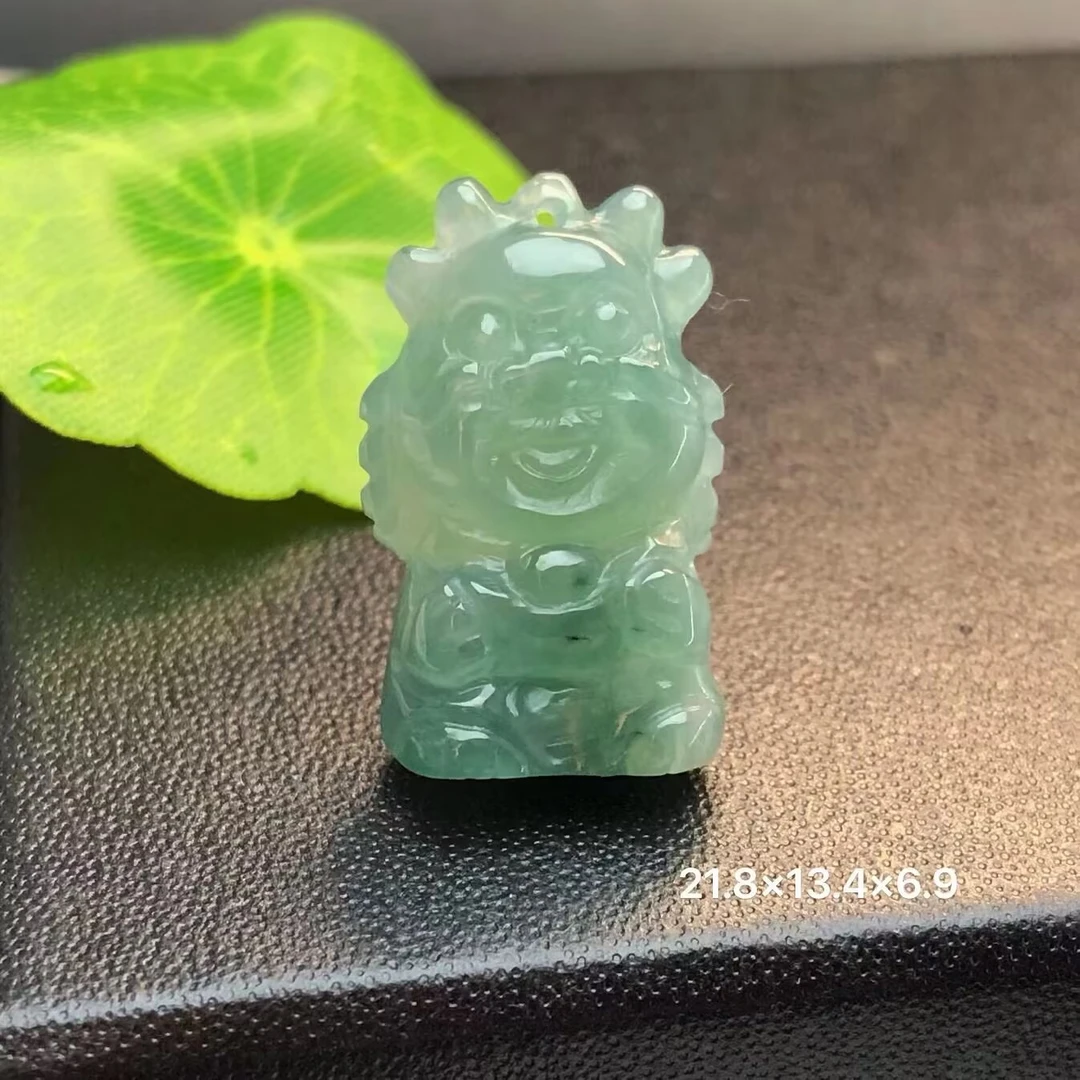 萃漫钰【福利款】天然翡翠A货缅料飘绿生肖小龙小挂坠