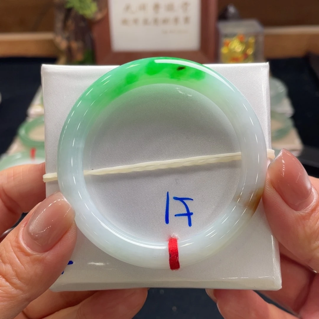 翡翠手镯未镶嵌翡翠51圆条