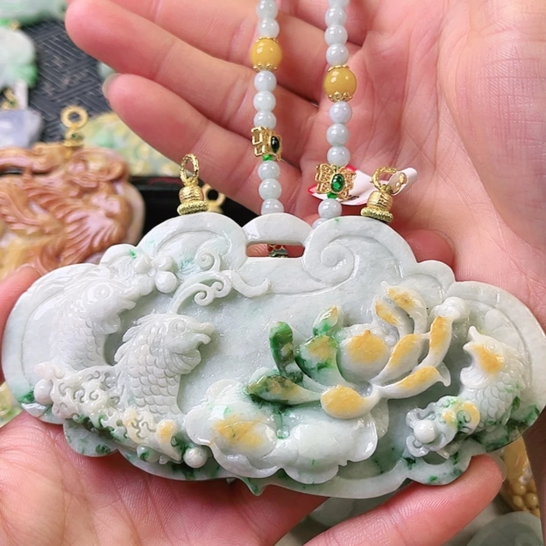 【闪购商品】翡翠颈饰未镶嵌挂件