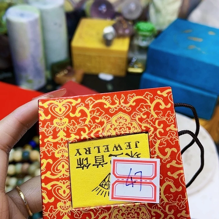 查罗石珠宝半成品未镶嵌